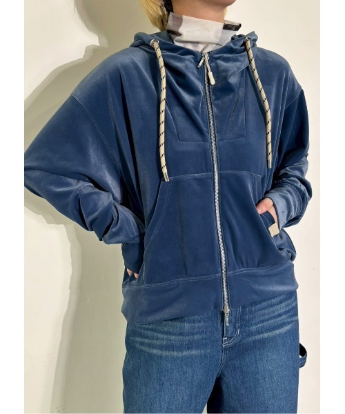 MIDVEIN(ミッドヴェイン)の「rich velours hoodie(パーカー・レディース・グレー/ブルー/ブラック/ベージュ・FREE)」の14枚目の写真