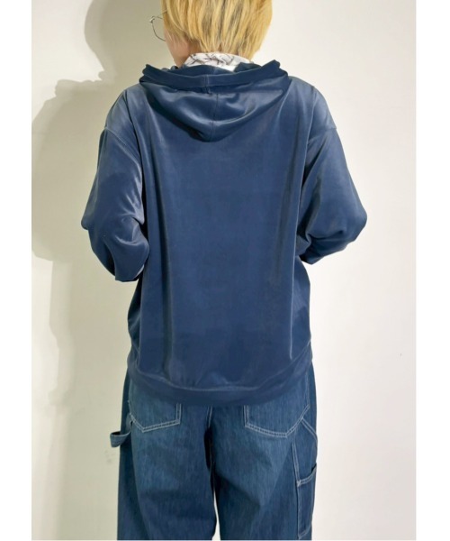 MIDVEIN(ミッドヴェイン)の「rich velours hoodie(パーカー・レディース・グレー/ブルー/ブラック/ベージュ・FREE)」の18枚目の写真