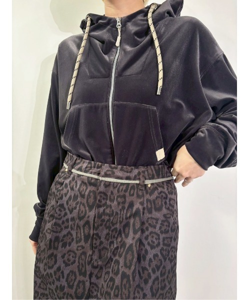 MIDVEIN(ミッドヴェイン)の「rich velours hoodie(パーカー・レディース・グレー/ブルー/ブラック/ベージュ・FREE)」の8枚目の写真