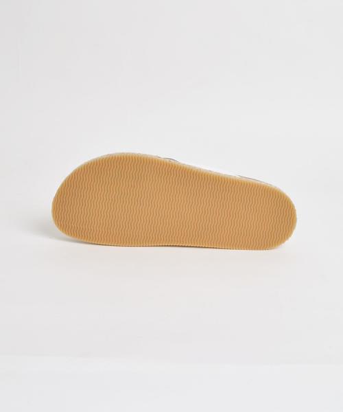 SHIPS for women(シップスフォーウィメン)の「nacer de pie:ビッグクロスサンダル◇(サンダル・レディース・ホワイト/シルバー・35/36/37/38)」の21枚目の写真