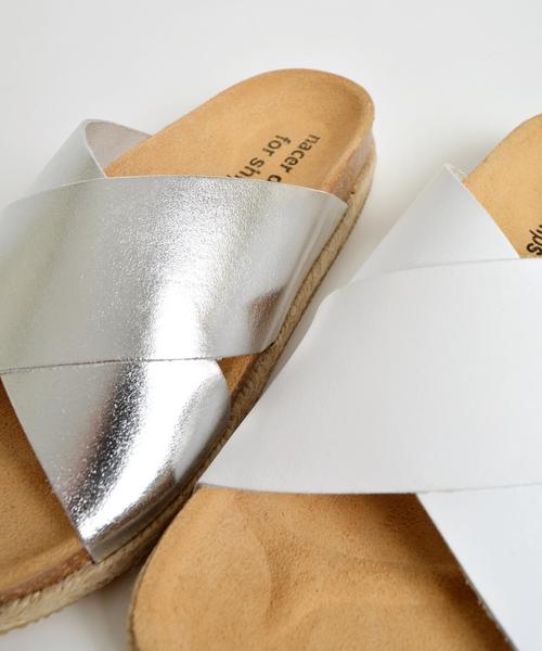 SHIPS for women(シップスフォーウィメン)の「nacer de pie:ビッグクロスサンダル◇(サンダル・レディース・ホワイト/シルバー・35/36/37/38)」の22枚目の写真