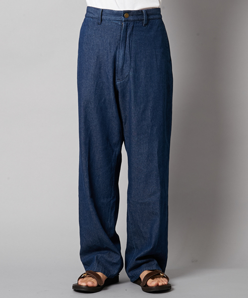 AMERICAN RAG CIE（アメリカンラグシー）の「ライトオンス ワイドデニムパンツ（デニムパンツ・メンズ・ブルー/インディゴブルー・1/2/3）」の16枚目の写真