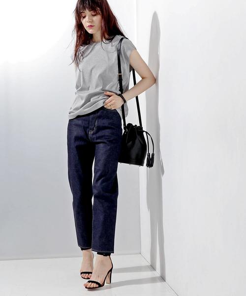 UNITED ARROWS(ユナイテッドアローズ)の「UWMF テンジク キャップスリーブ カットソー† ◆(Tシャツ/カットソー・レディース・ホワイト/グレー/ベージュ/ライトブルー・FREE)」の2枚目の写真