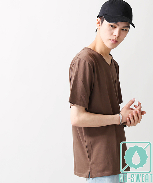 WEGO（ウィゴー）の「WEGO/CaliforniaコットンVネックTシャツ（Tシャツ/カットソー・メンズ・ブラウン系その他/杢グレー/ホワイト/ワイン・LARGE/SMALL/X-LARGE/MEDIUM）」の3枚目の写真