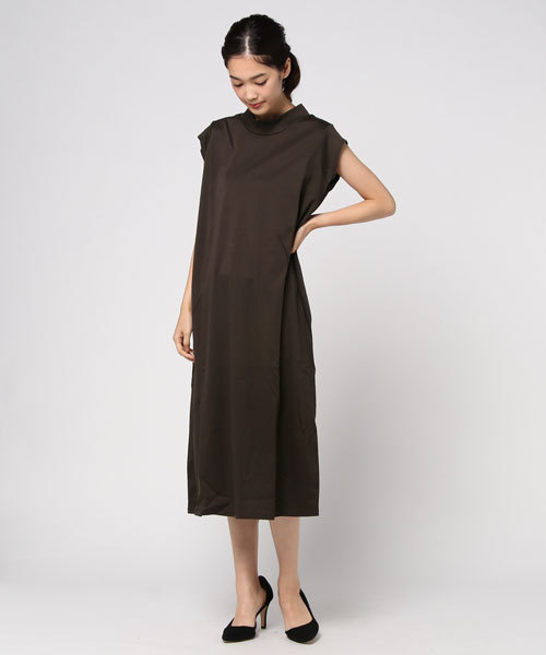 mizuiroind(ミズイロインド)の「ハイネックフレンチスリーブワンピース(ワンピース・レディース・ブラック/ベージュ/ダークブラウン・FREE)」の2枚目の写真