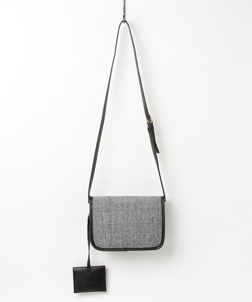 WEGO（ウィゴー）の「WEGO/フラップレトロショルダーバッグ（ショルダーバッグ・メンズ・ブラック/ブラウン/その他1・FREE）」の11枚目の写真