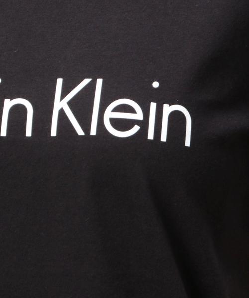 Calvin Klein（カルバン・クライン）の「＜Calvin Klein＞ロゴTシャツΨ（Tシャツ/カットソー・レディース・ブラック/ホワイト・SMALL）」の10枚目の写真