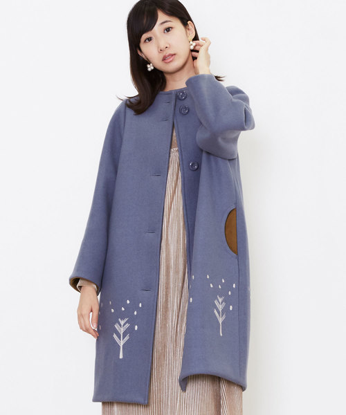 POU DOU DOU（プードゥドゥ）の「ボトルネック裾刺繍コクーンコート（その他アウター・レディース・ブラック/イエロー/グレー・3）」の6枚目の写真