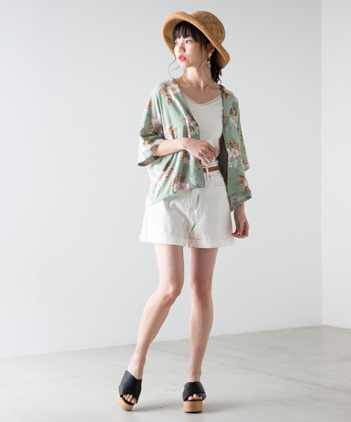 WEGO（ウィゴー）の「WEGO/【XS～Lサイズ】デイリーハイウエストショーツ（デニムパンツ・レディース・インディゴブルー/ライトインディゴブルー/ダークインディゴブルー/ブラック/ホワイト・MEDIUM/SMALL/X-SMALL/LARGE）」の9枚目の写真