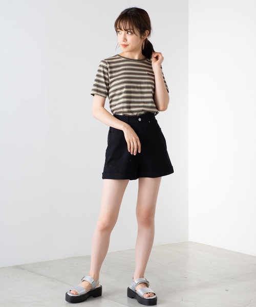 WEGO（ウィゴー）の「WEGO/【XS～Lサイズ】デイリーハイウエストショーツ（デニムパンツ・レディース・インディゴブルー/ライトインディゴブルー/ダークインディゴブルー/ブラック/ホワイト・MEDIUM/SMALL/X-SMALL/LARGE）」の22枚目の写真