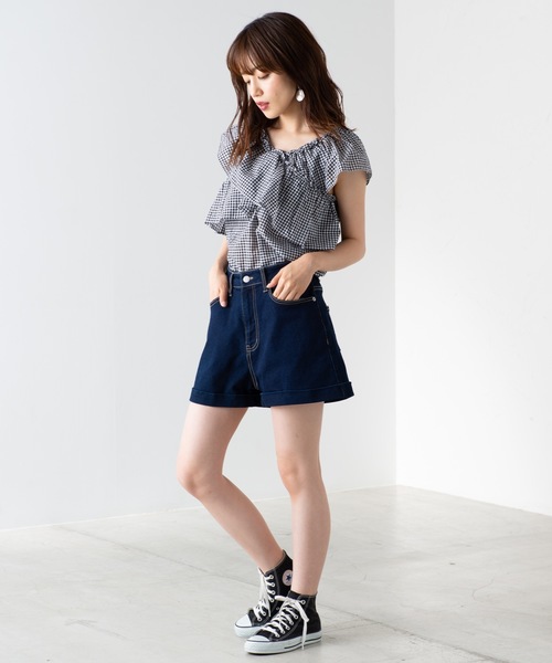 WEGO（ウィゴー）の「WEGO/【XS～Lサイズ】デイリーハイウエストショーツ（デニムパンツ・レディース・インディゴブルー/ライトインディゴブルー/ダークインディゴブルー/ブラック/ホワイト・MEDIUM/SMALL/X-SMALL/LARGE）」の15枚目の写真