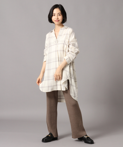 LOWRYS FARM（ローリーズファーム）の「ニットストレートパンツ　851696（その他パンツ・レディース・ブラック/ブラウン/ミント/アイボリー・FREE）」の11枚目の写真