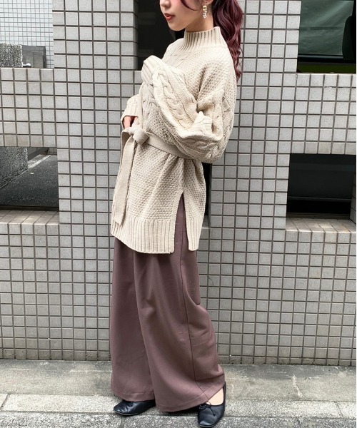 apres jour mignon（アプレジュールミニョン）の「ケーブル切り替えベルト付きニット【ZOZOTOWN限定アイテム】（ニット/セーター・レディース・ブラック/ダークブラウン/ライトベージュ・フリー）」の7枚目の写真