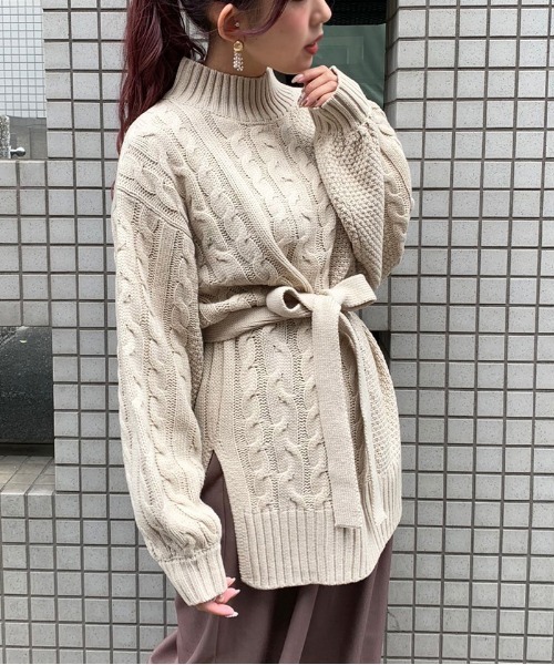 apres jour mignon（アプレジュールミニョン）の「ケーブル切り替えベルト付きニット【ZOZOTOWN限定アイテム】（ニット/セーター・レディース・ブラック/ダークブラウン/ライトベージュ・フリー）」の9枚目の写真