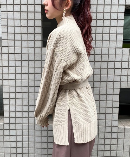apres jour mignon（アプレジュールミニョン）の「ケーブル切り替えベルト付きニット【ZOZOTOWN限定アイテム】（ニット/セーター・レディース・ブラック/ダークブラウン/ライトベージュ・フリー）」の22枚目の写真