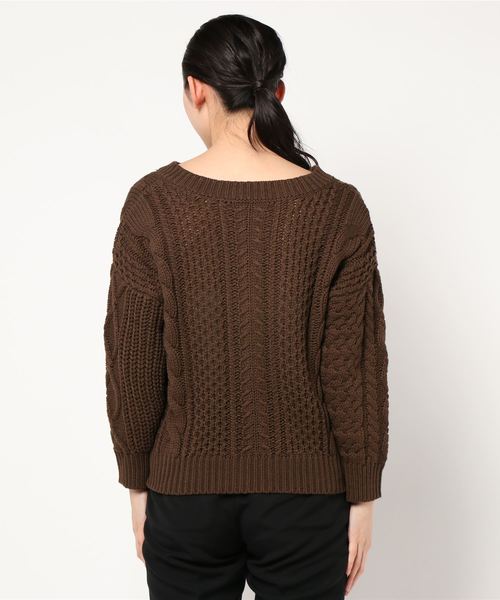 archives（アルシーヴ）の「キーネックケーブルニットプルオーバー（ニット/セーター・レディース・パープル/ブラウン/オフホワイト/マスタード・MEDIUM）」の6枚目の写真