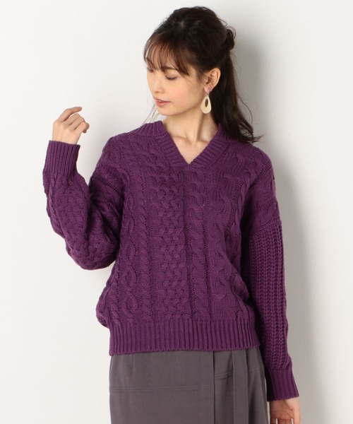archives（アルシーヴ）の「キーネックケーブルニットプルオーバー（ニット/セーター・レディース・パープル/ブラウン/オフホワイト/マスタード・MEDIUM）」の3枚目の写真