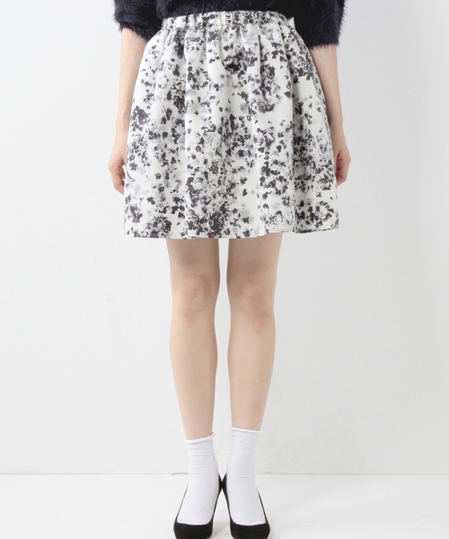 Jewel Changes（ジュエルチェンジズ）の「JOC PE グログラン フラワー プリント ウエストゴムスカート / フレアスカート（スカート・レディース・ライトグレー/ライトピンク・フリー）」の10枚目の写真