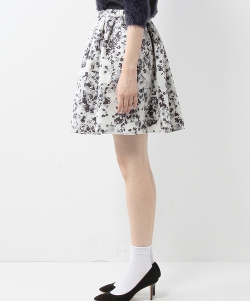 Jewel Changes（ジュエルチェンジズ）の「JOC PE グログラン フラワー プリント ウエストゴムスカート / フレアスカート（スカート・レディース・ライトグレー/ライトピンク・フリー）」の11枚目の写真