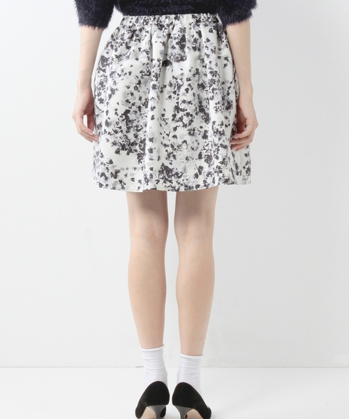 Jewel Changes（ジュエルチェンジズ）の「JOC PE グログラン フラワー プリント ウエストゴムスカート / フレアスカート（スカート・レディース・ライトグレー/ライトピンク・フリー）」の12枚目の写真