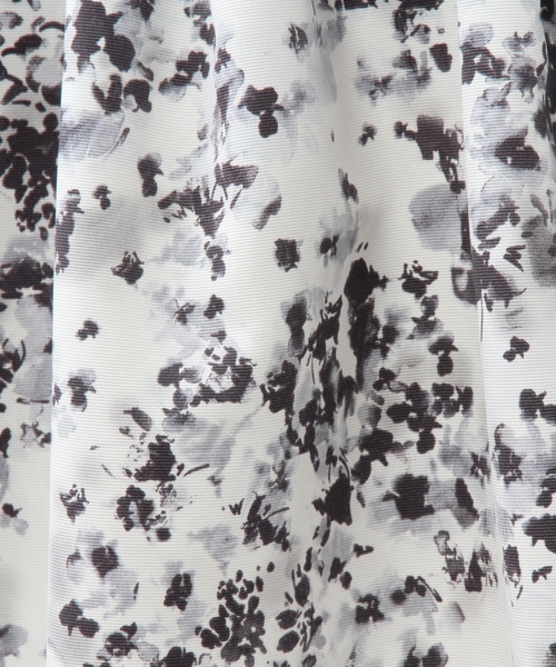 Jewel Changes（ジュエルチェンジズ）の「JOC PE グログラン フラワー プリント ウエストゴムスカート / フレアスカート（スカート・レディース・ライトグレー/ライトピンク・フリー）」の7枚目の写真