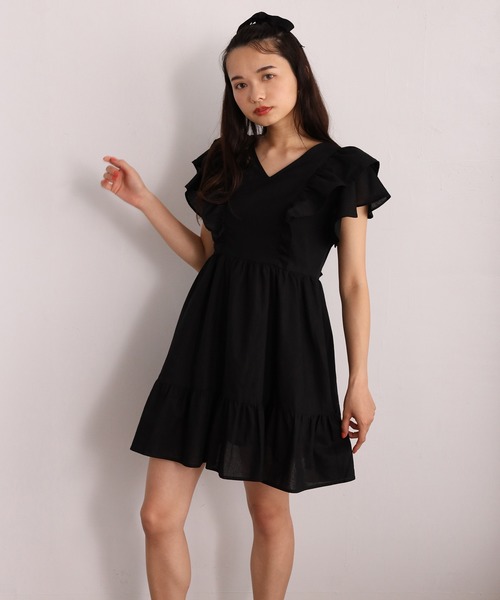 one after another NICE CLAUP(ワンアフターアナザーナイスクラップ)の「【WEB限定色】フリルチュニックワンピース(チュニック・レディース・ホワイト/ライトブルー/ブラック/ネイビー・FREE)」の3枚目の写真