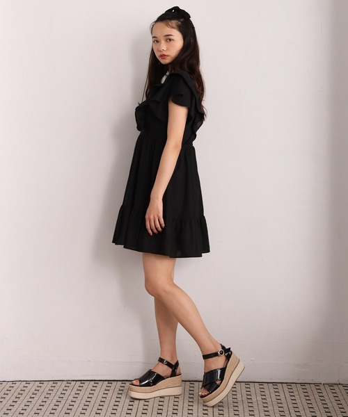 one after another NICE CLAUP(ワンアフターアナザーナイスクラップ)の「【WEB限定色】フリルチュニックワンピース(チュニック・レディース・ホワイト/ライトブルー/ブラック/ネイビー・FREE)」の19枚目の写真