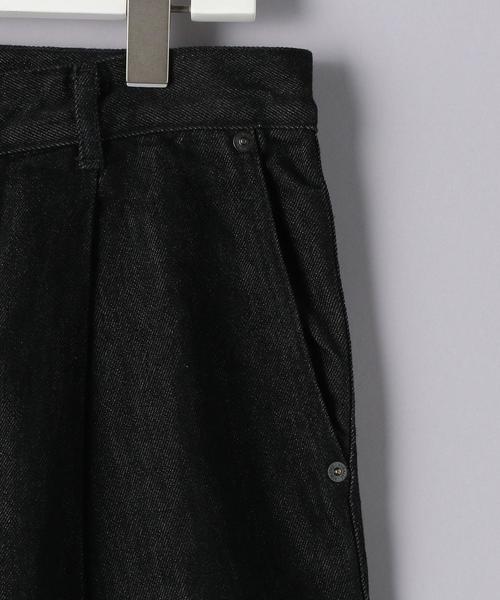 UNITED ARROWS（ユナイテッドアローズ）の「＜AURALEE（オーラリー）＞ デニム ワイドパンツ■■■（デニムパンツ・メンズ・ブラック/オフホワイト・3/4/5）」の13枚目の写真