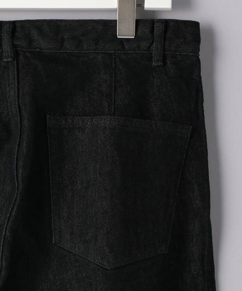 UNITED ARROWS（ユナイテッドアローズ）の「＜AURALEE（オーラリー）＞ デニム ワイドパンツ■■■（デニムパンツ・メンズ・ブラック/オフホワイト・3/4/5）」の14枚目の写真