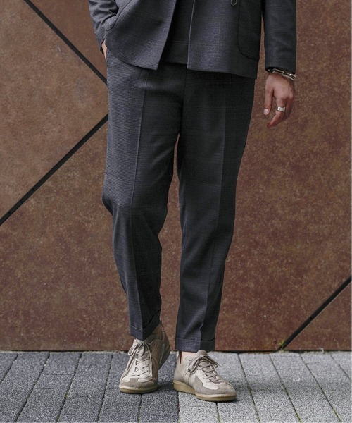 EDIFICE(エディフィス)の「メランジチェック 1プリーツ パンツ【セットアップ着用可能】(その他パンツ・メンズ・ネイビー/グレー・SMALL/MEDIUM/LARGE/X-LARGE)」の1枚目の写真