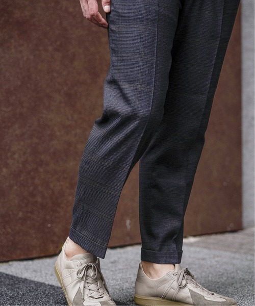 EDIFICE(エディフィス)の「メランジチェック 1プリーツ パンツ【セットアップ着用可能】(その他パンツ・メンズ・ネイビー/グレー・SMALL/MEDIUM/LARGE/X-LARGE)」の8枚目の写真