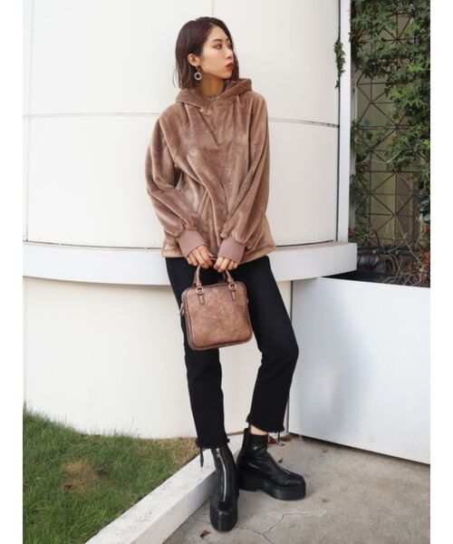 EMODA（エモダ）の「ミニマルスクエアバッグ（ハンドバッグ・レディース・ブラック/ブラウン・FREE）」の12枚目の写真