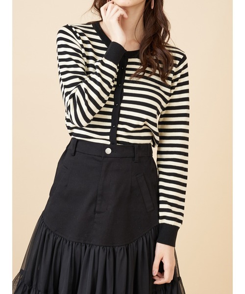 ROYAL PARTY(ロイヤルパーティー)の「コンパクトニットカーディガン(カーディガン/ボレロ・レディース・オフホワイト/ピンク/ブラック/マルチ/ブラック×ホワイト/ドット・FREE)」の3枚目の写真