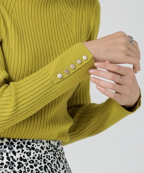 Bou Jeloud（ブージュルード）の「ヒートハイネック袖釦プルオーバー（ニット/セーター・レディース・ブラック/グレー/ピンク/イエロー/ブルー/アイボリー・FREE）」の17枚目の写真