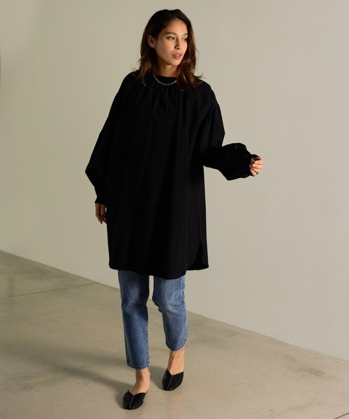 Auntie Rosa Holiday（アンティローザホリデー）の「スキッパー2WAYボリュームチュニック（チュニック・レディース・グレー/ブラック/ホワイト・FREE）」の6枚目の写真