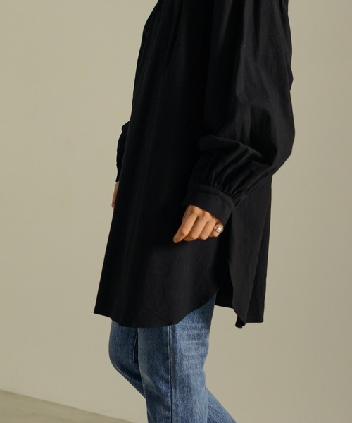 Auntie Rosa Holiday（アンティローザホリデー）の「スキッパー2WAYボリュームチュニック（チュニック・レディース・グレー/ブラック/ホワイト・FREE）」の10枚目の写真