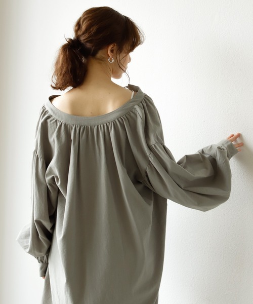 Auntie Rosa Holiday（アンティローザホリデー）の「スキッパー2WAYボリュームチュニック（チュニック・レディース・グレー/ブラック/ホワイト・FREE）」の12枚目の写真