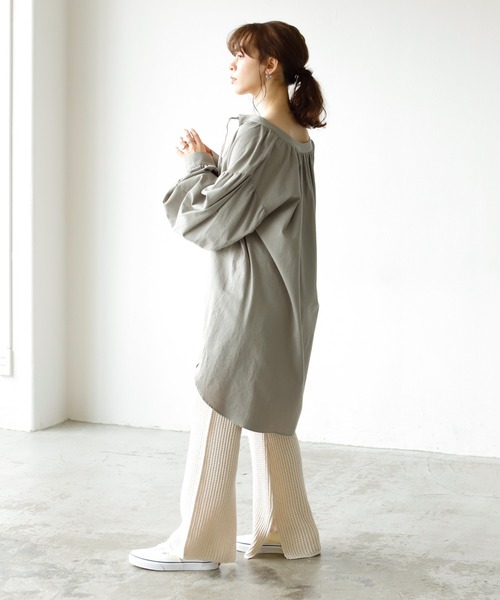 Auntie Rosa Holiday（アンティローザホリデー）の「スキッパー2WAYボリュームチュニック（チュニック・レディース・グレー/ブラック/ホワイト・FREE）」の15枚目の写真