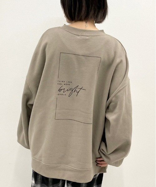 apres jour mignon（アプレジュールミニョン）の「アソートプリントルーズスウェット２【ZOZOTOWN限定アイテム】（スウェット・レディース・ブルー系その他/パープル/ブラック系その他2/ブラック/ダークグリーン/グリーン系その他/アイボリー/クリーム/グレイッシュベージュ/ブラック系その他・フリー/X-LARGE）」の6枚目の写真