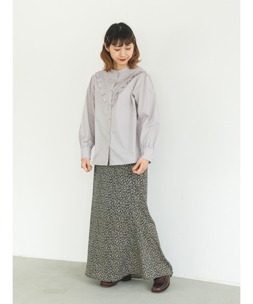 SLURR（スラ―）の「ピンタックフリルパフスリーブブラウス（シャツ/ブラウス・レディース・ブラック/オフホワイト/ブルー系その他7・FREE）」の8枚目の写真