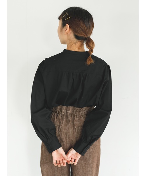 SLURR（スラ―）の「ピンタックフリルパフスリーブブラウス（シャツ/ブラウス・レディース・ブラック/オフホワイト/ブルー系その他7・FREE）」の17枚目の写真