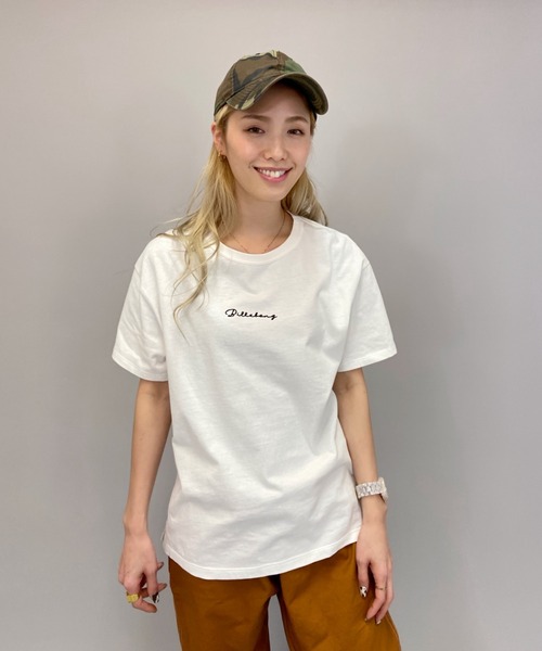 BILLABONG(ビラボン)の「BILLABONG/ビラボン ルーズシルエット ロゴTシャツ BB013-210(Tシャツ/カットソー・レディース・ホワイト/ブルー/パープル/ベージュ・M/L)」の2枚目の写真