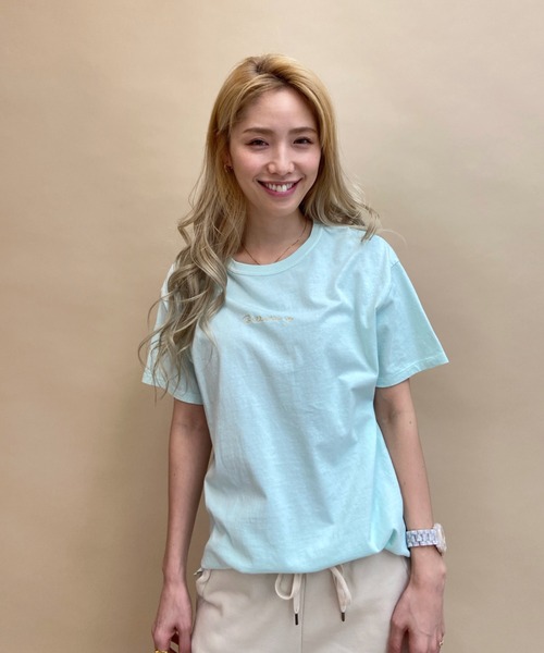 BILLABONG(ビラボン)の「BILLABONG/ビラボン ルーズシルエット ロゴTシャツ BB013-210(Tシャツ/カットソー・レディース・ホワイト/ブルー/パープル/ベージュ・M/L)」の1枚目の写真