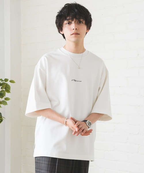 Alpinus(アルピナス)の「Alpinus - logo embroidery loose drape cut and sew / ロゴ刺繍ルーズドレープカットソー(Tシャツ/カットソー・メンズ・ホワイト/ブラック・SMALL/MEDIUM)」の1枚目の写真