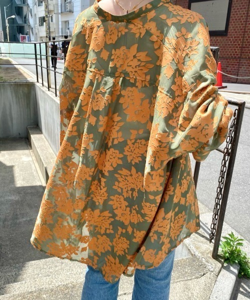 Kastane（カスタネ）の「ジャガード透けBIGシャツ（シャツ/ブラウス・レディース・オフホワイト/グリーン/イエロー・FREE）」の2枚目の写真