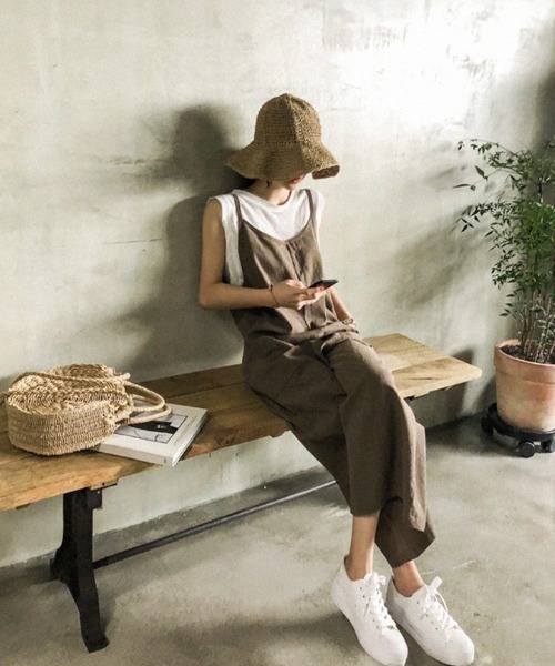 KOR（ケーオーアール）の「ルーズシルエット サロペットワイドパンツ（サロペット/オーバーオール・レディース・ブラック/ブラウン・FREE）」の15枚目の写真