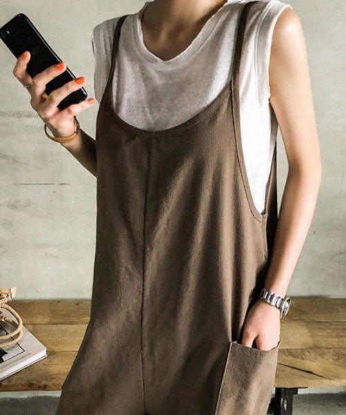 KOR（ケーオーアール）の「ルーズシルエット サロペットワイドパンツ（サロペット/オーバーオール・レディース・ブラック/ブラウン・FREE）」の19枚目の写真