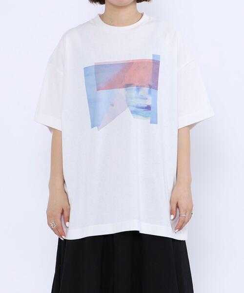 coen(コーエン)の「アートフォトプリントTシャツ(Tシャツ/カットソー・レディース・オフホワイト/クリーム/ブラック・MEDIUM/LARGE)」の11枚目の写真