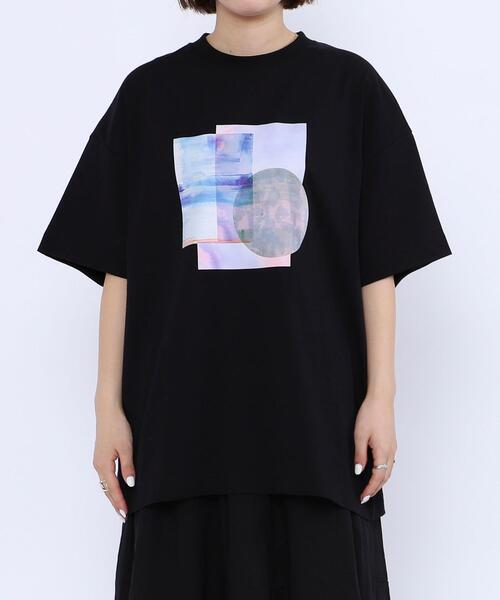 coen(コーエン)の「アートフォトプリントTシャツ(Tシャツ/カットソー・レディース・オフホワイト/クリーム/ブラック・MEDIUM/LARGE)」の12枚目の写真