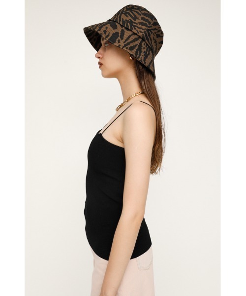 SLY（スライ）の「ASYMMETRY STRAP RIB CAMISOLE アシンメトリーストラップ リブ キャミソール（キャミソール・レディース・ブラック/ライム/アイボリー/ブラウン・FREE）」の8枚目の写真